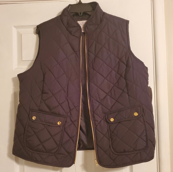 💥NEW! Quilted Vest - Picture 1 of 8